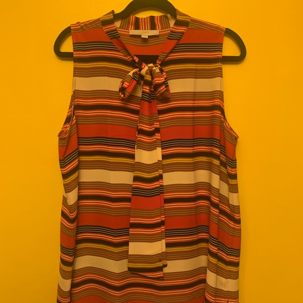 Loft Fashion Top